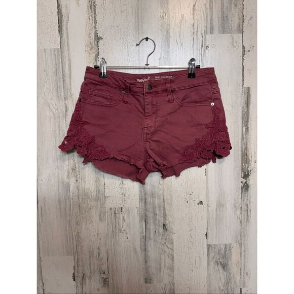 Massimo Denim High Rise Shorts Size 6/28 Burgundy Lace Hem Super Stretch - Picture 2 of 8